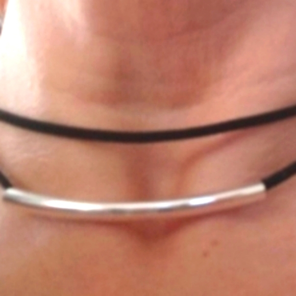 VTG. STYLED  NECKLACE - Picture 9 of 11